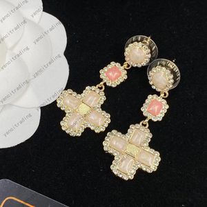 C merk luxe Pink Diamond Stud designer oorbellen stud 18K gouden kruis Crystal elegante dames zoete liefde oorbel earing oorringen sieraden cadeau