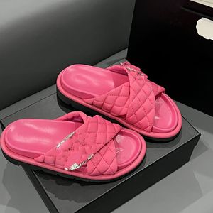 C C Luxe Slides Beroemde Merk Strand Slippers Zomer Dames Designer Sandalen Mode Slides Schoenen Hotel Bad Dames Sexy Bagshoesf