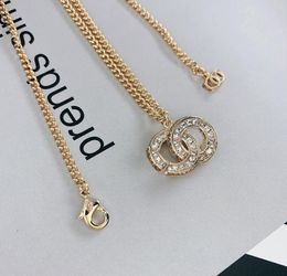 C1988 Brass Classic Necklace Franse Couture CZ Cubic Zirconia Letter Pendant ketting Fashion Women039S Sweater Chain8605873