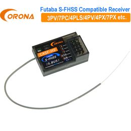 Le récepteur C4SF Corona-RC pour le protocole de mode FUTABA FHSS / S-FHSS avec sortie SBUS 4pm 3pv 7px T14SG T8J T10J 4PX RC Car