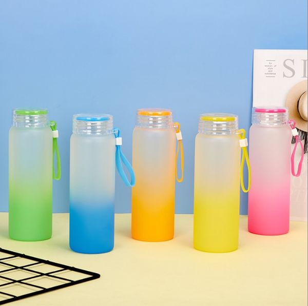 CA Warehouse Gobelets en verre à sublimation Bouteilles d'eau en verre dépoli avec couvercle Tasse de voyage en borosilicate de 16 oz à haute teneur en borosilicate Impression par transfert de chaleur DIY Tasses à café mates C011