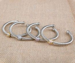 Pulsera de joyas de cable Baczuelo de encanto de encanto Classics de color pulseras de moda con circón blanco y rosa 7mm7432583