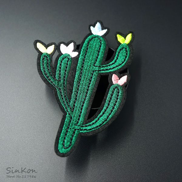 Cactus Taille: 7.0x10.4cm Patchs de bricolage Patch de tissu brodé Mignon Badges Hippie Iron sur des patchs de dessin animé pour autocollant de vêtements