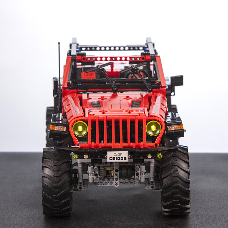 CADA C61006リモートコントロールジープラングラー冒険家車OFF-ROAD RC車1941PCS LEDライトモーターパワートイズクリスマスプレゼント