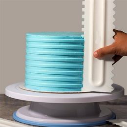 Gâteau de décoration de peigne Pastry Glaçage Smoother Cake Scraper 6 Textures de conception Spatules Fondant Outils de cuisson pour la confiserie de gâteaux