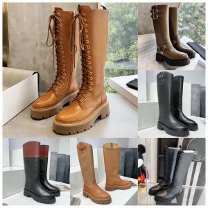 Kalfsleer omvangrijke hoge laars Designer dames Martin Boot Zwarte fietsplatformschoenen Legerlaarzen Lage hak Veters Suède kettinggesp Luxe Sho