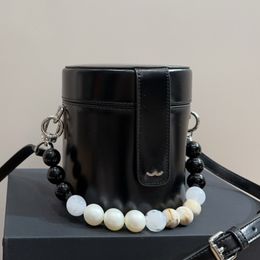 Veau concepteur concepteur portable multi-couleurs grand collier de perle poignée femme sac de seau en cuir patent cuir croix de corps sac de corps luxueux sac à bandoulière 13x15cm