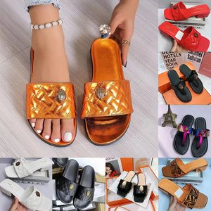 Calfskin Flat Bottom Famous Designer Women Sandals Kurt Fashion Top Chaussures Lady Cuir Rubber Softs Og Ogginal Beach Slip-On Flip Flip Flip Beld SlipperS