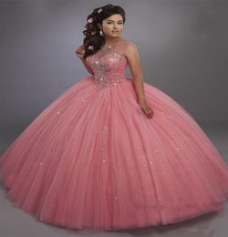 Calypso Quinceanera Dress 2022 Illusion Scoop Neck et Lace Up Back Bling Bling Cristaux Sweet 15 Robes Pageant Party Dresses2333142