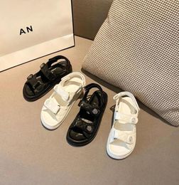 Camellia echte lederen hookloop rome muffins sandalen vrouwen open teen naaien plaid sandalias klimplanten roosters slides6969661