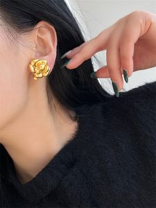 Boucles d'oreilles camélia sans Clips d'oreille percés rétro élégant et exquis tempérament accessoires de bijoux pour femmes à la mode
