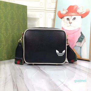 Bolso para cámara Diseñador Messenger Saddle colección Mochila pequeña para hombro Bolso de hombro unisex Bolso acolchado Bolso cruzado de lujo