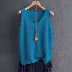 Camisoles Tanks Fashion Summer Ladies Solid Color Camisole Base with V-neck Spring and Summer Sleeveless Bottoming Shirt for Outer Wear 230503