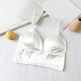 Camisoles Tanks vrouwen Dieptepunt Ondergoed Sexy Satijn Acht Breasted Knop Verpakt Borst Kleine Vest Tube Top Anti Licht Bras