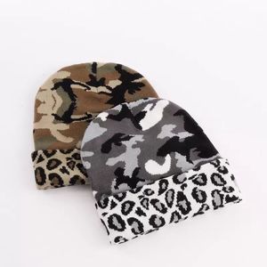 Camo Épaissir Beanie Caps Sport Tricoté Chapeau Textile À La Maison Hommes et Femmes Froid Chaud Cap RRA766