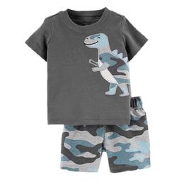 Camuflage Baby Boys Traje de ropa Summer Dino Camisetas + Pantalones de camuflaje Pantalones Capital de algodón Cops 6 9 12 18 24M L2405