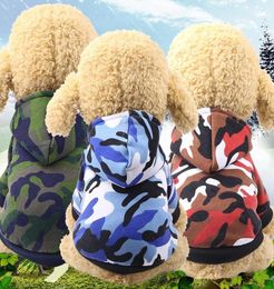 Camouflage Dog Clothes Hoodie Small Chiens Vêtements Pull Pet Tenues de compagnie Fashion Automne hivernale TRENDY CHIHUAHUA ROPA PARA PERRO1713232