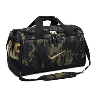 Camouflage mode heren reistas Brasilia plunjezakken designer bagage handtassen sportpakket met grote capaciteit Sport Gym Messenger Bags Droge en natte scheidingsopslag