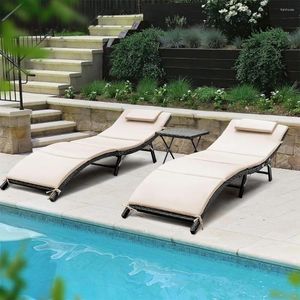 Camp Furniture 3 PCS Patio Chaise Lounge stoel Sets Outdoor Beach Pool Pe Rattan Langen met vouwtafel en kussen