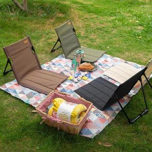 Kampmeubilair Opvouwbare campingstoel Draagbare ademende rugleuning Outdoor Stadionstoelen Aluminium beugel Luie stoelen Strand