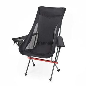 Mobilier de camp Chaise de camping pliable en plein air Chaises de lune pliantes ultralégères 150 kg Chaise de pêche de pique-nique de plage à charge élevée avec porte-gobelet YQ240315