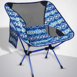 Mobilier de camp chaise pliable portative extérieure chaise de dossier de pêche sac à dos en aluminium Ultra léger chaise de lune pliante YQ240315