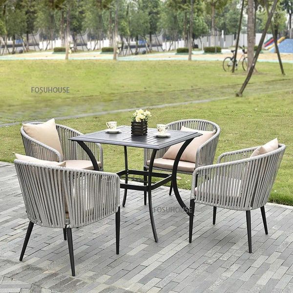 Camp Furniture Outdoor Rattan chaise de trois pièces Balcon moderne Balcon Garden Courte du soleil chaises longues