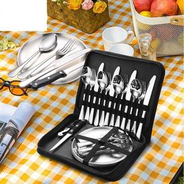 Camp Kitchen *Edelstahl Outdoor Tragbares Geschirrset Camping Steakmesser Gabel und Löffel Picknickbesteck Set mit Aufbewahrungstasche YQ240123