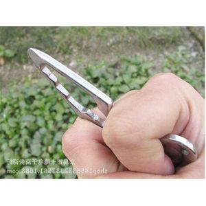 Campingbenodigdheden EDC Outdoor Self Defense Spike Multifunctioneel gereedschapsleutel Single Finger Buckle Key Pendant 776F