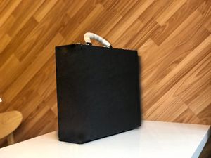 CAN Custom Box Case Designer Metal Die Bagage Bagage Aktetas Reis Koffer Lederen Laptoptas Computer Valise Schouder Hold Tote Trolley Valissen Stam Handtassen