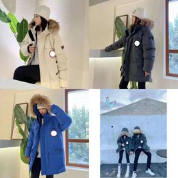 Canada Goose Femmes Couple Robe Coupe-Vent Imperméable Mode Doudoune Hiver Chaud À Capuchon Parker Cargo Femmes Hommes Classique Manteau2024