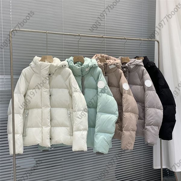 Canada Designer Oies Femmes Doudounes Mode Puffer Manteau noir kaki bleu Hiver Chaud À Capuchon De Luxe Manteaux Hommes Chapeau Détachable Badge Classique Vêtements D'extérieur Taille: XS-XL