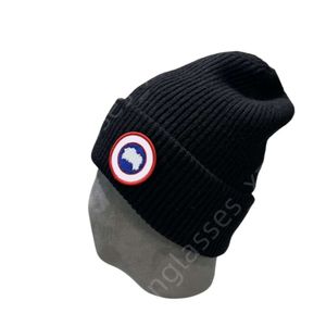 Canada Hat Luxury Beanie Top Quality Designer Goose Beanie Fashion Designer Hat Beanie Winter Beanie Warm Knit Cap Ear Protection Cold Cap Ski Caps Multi-color