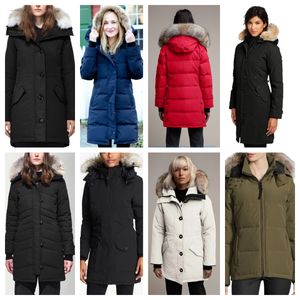 Canadá Chaquetas acolchadas Diseñador para mujer Piel de coyote real Cazadora al aire libre Chaquetas de gansos Ropa de abrigo con capucha Fourrure Manteau Chaqueta de plumón Abrigo Hiver Parka Doudoune