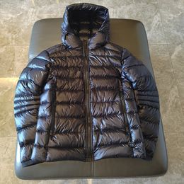 Canadaian Heren Jackets Classic Men Fashion Luxury Designer Brand Down Gooses Jacket Parkas Man Epaulettes Trend Winter Winter warme katoenen buitenuitkopen Coats