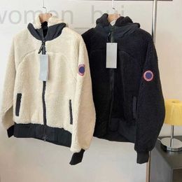 Canadian Goose Women Jacket Designer Fleece Dernited Style Shearling Entrewear Mouilles femelles Agneaux Laine Coat hiver