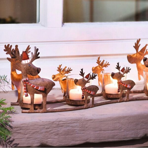 Bougeoir en fer forgé Elk Pull Car Chandelier Retro Christmas Mother and Children's Room Deer Sleigh avec 4 Candle Cup LJ201018