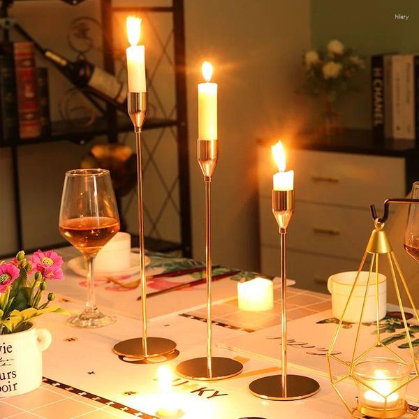 Bandlers 3pcs / set Ins Luxury Metal Wedding Table Stand Simple Golden Bar Party Room Room Christmas Home Decor