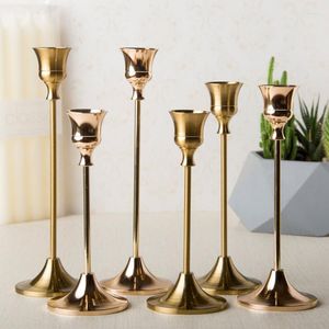 Candelas Tapas 3pcs Candlestick Candlestick Metal Black Stand Decoración de la fiesta de bodas