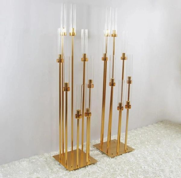 Candelabros 50pcs 8 cabezas Candelabro de metal Mesa de plomo Mesa central Candelabro de oro Soporte Pilar Candelabro Boda