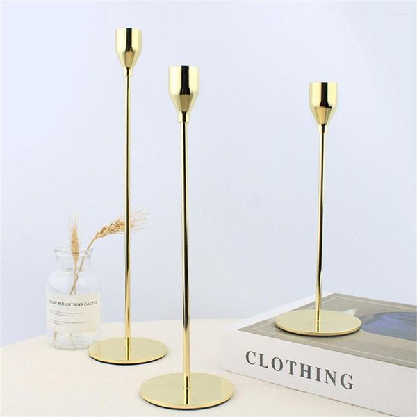 Bougeoirs 5pcs Gold Chandelier Table de mariage High-Jambe Stand Ornements de Noël Bar Décor à la maison