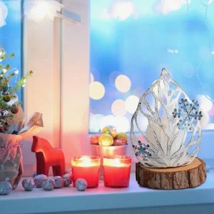 Bougeoirs Christmas Fer Whited Flake Flake Retro Retro LED Lampe sans expulsion pour le dîner de fête en famille