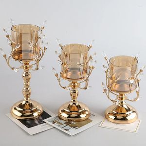 Bougeoirs Crystal Hollow Glass Holder Bandlestick Metal Tall Wedding Accessoires Candelabra Centres de table décoration