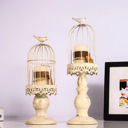 Candle Holders European Iron Art Creative White Vintage Bird Cage Canved Stand Diy Style PO Prop Candelabro Mimbre