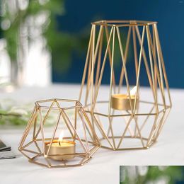 Bougeoirs européens Luxury Golden Hollow Hexagon Ironder Home Decoration Modern Home Decoration Room Bureau Stick Stand Ornaments Dr Dhej9
