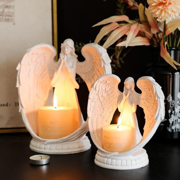 Bougeoirs Européen Pur Blanc Prière Fille Ange Chandelier Couple Cadeau Romantique Décoration Résine Figure Petite Statue Américaine