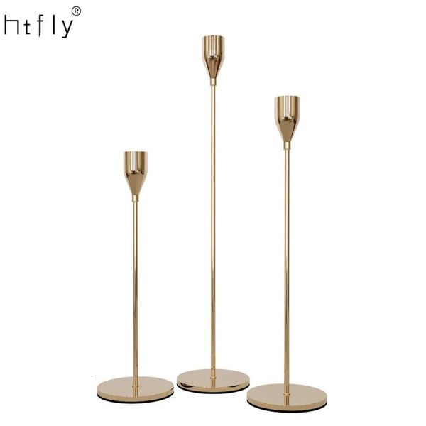 Bougettes de style européen en métal Candlers 3 pièces Set Simple Wedding Decoration Bar Party Living Room Decor Table d'accueil Christmas 231215