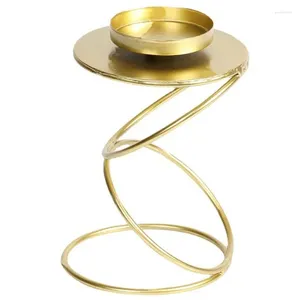 Candlers Gold Fer Candlestick Romantic Light Luxury Crafts Metal Holder for Wedding Party Festival Home Decoration