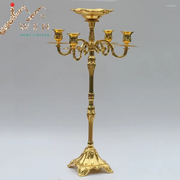 Candlers Gold Metal 65 cm Hauteur Candelabra Stick de mariage Holder de 5 bras avec bol à fleurs