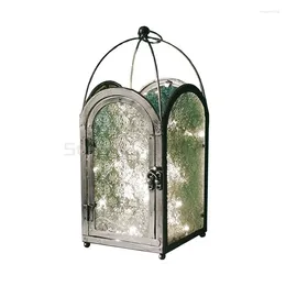 Portes de velas Haitang Diseñador de lámpara de viento francés Vaso de hierro retro Nostálgico Decoración de jardín de velas Muebles para el hogar